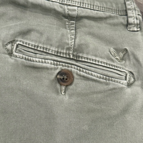 American Eagle Green Men’s Slim Active Flex Shorts size 30 - Picture 7 of 7